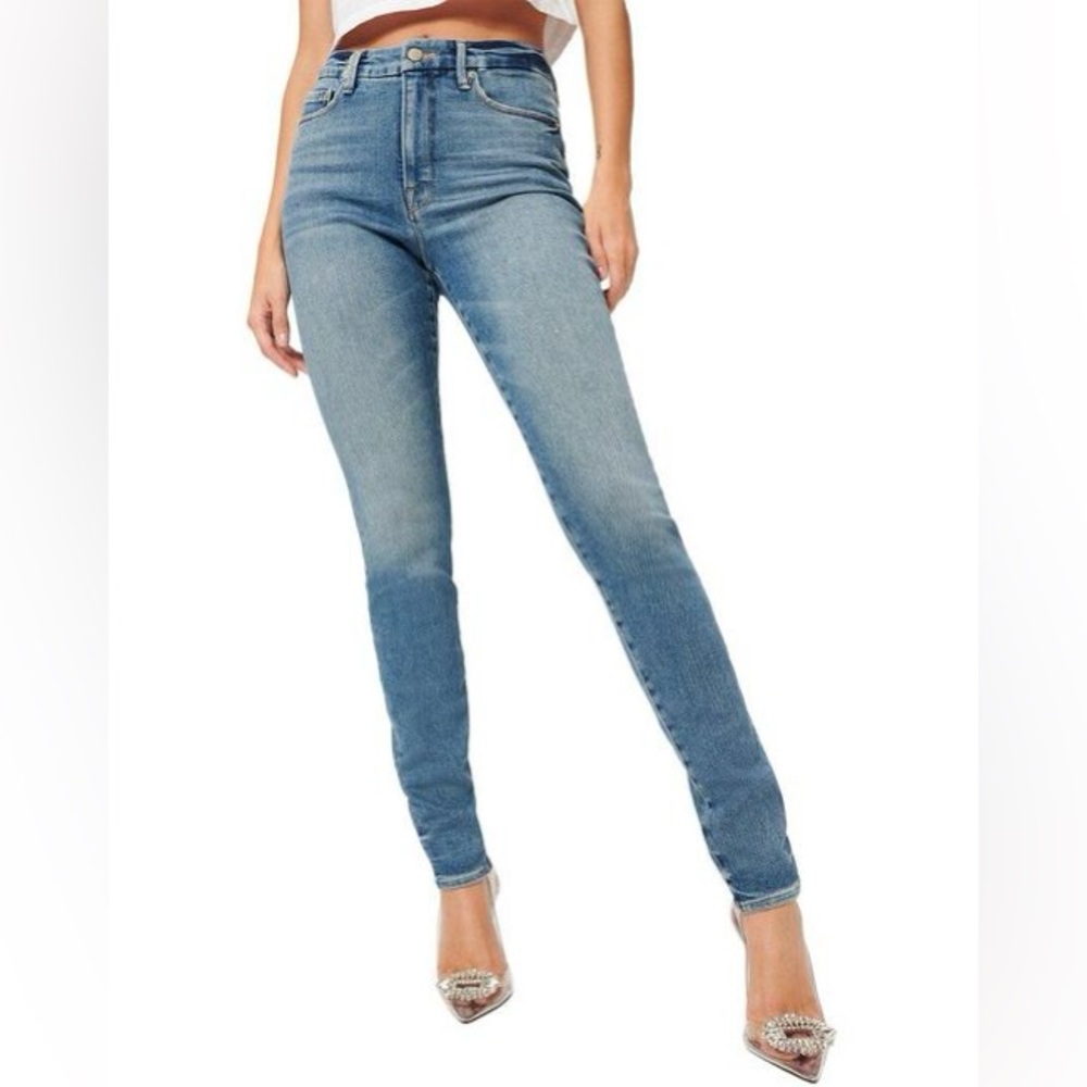 Good American Good Legs Blue 129 Distressed Jeans